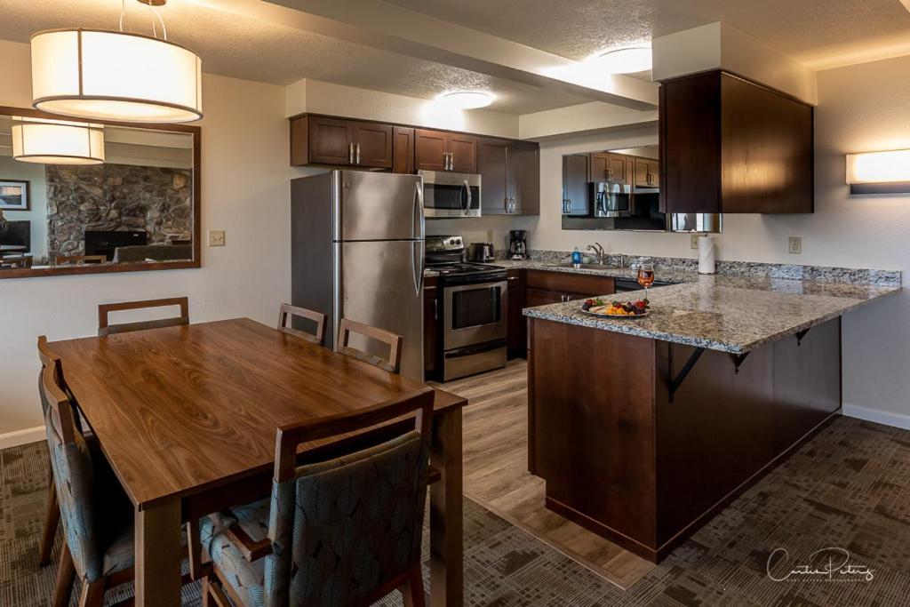 Driftwood Shores Resort فلورينس المظهر الخارجي الصورة